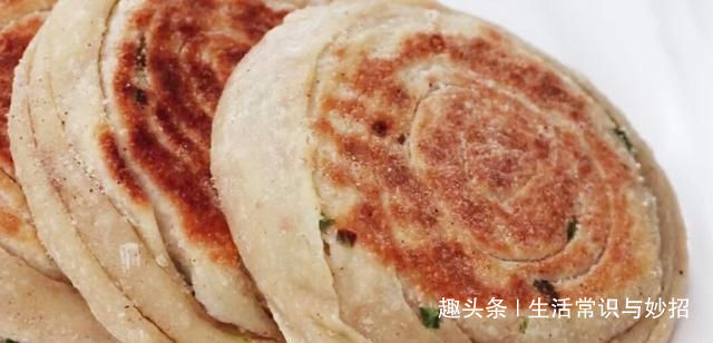 花生米别再油炸了,加3个鸡蛋,出锅比吃肉还香,做一大盘不够吃