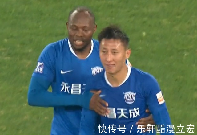 |中超笑话!沧州雄狮内讧外援掌掴中国队友,后者还击一同染红