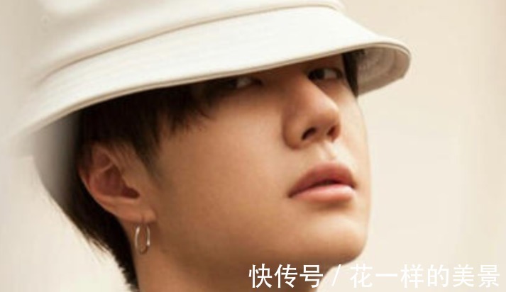 天天向上|《天天向上》午休時(shí)間，汪涵寫字被王一博吵到！他的暗示太明顯了