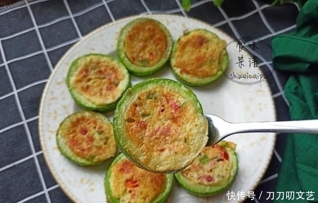 它是天然补钙蔬菜,9毛钱一斤,教你做成早餐饼,孩子常吃免疫高