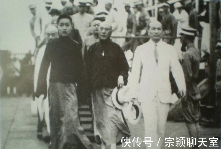 小妾|临终让小妾有了身孕,24小时军队保护,孩子出生时排场轰动?