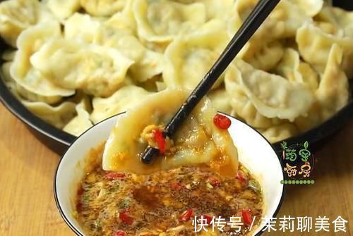白菜|入秋后,这种饺子特好吃,皮薄馅鲜,好吃顶饱,怎么吃也不腻