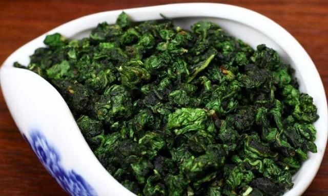 老烟民|“这种草”被称为是老烟民的“救命草”，还是抗癌奇草，你认识吗