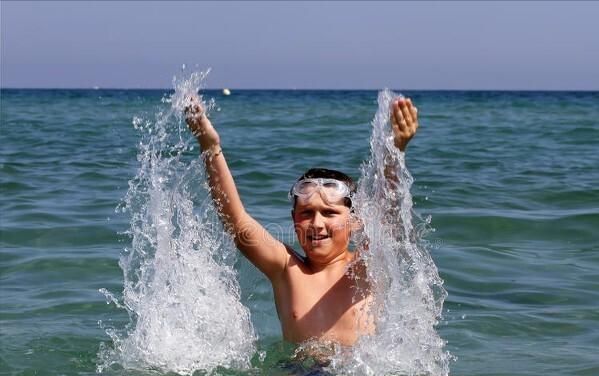 抗利尿激素|同样是运动，为什么游泳后能撒很多尿，而跑步完却不行？听专家说