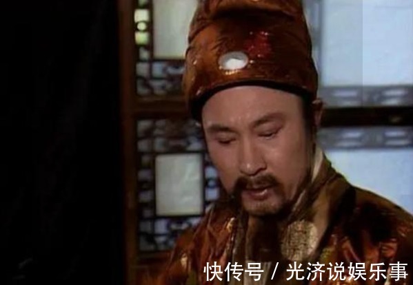 宝玉#红楼梦中,有一个男人一直暗中保护林黛玉,比贾母宝玉还用心