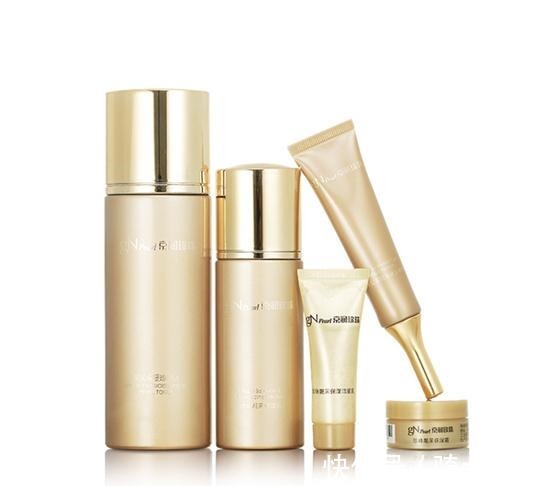 保湿 国货护肤品哪个牌子效果好 效果好的国货护肤品套装排行榜前十名!