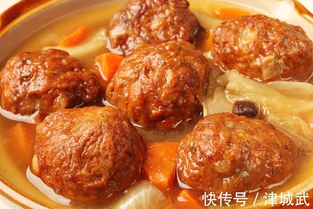 萝卜和它一起炖,味道特别鲜!热腾腾端上桌,营养下饭,吃完暖和