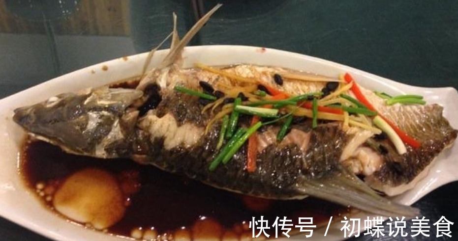不管蒸什么“鱼”，五星大厨最注意这1步，难怪饭店鱼肉鲜嫩不腥