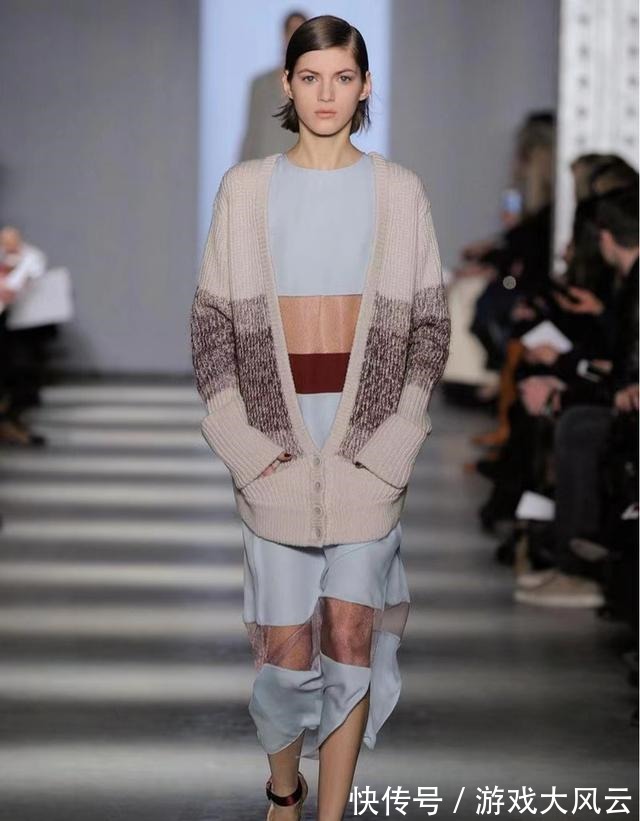 轻薄 会穿裙子的女人精致又时髦,早春用这三款外套来搭配,温柔有气质!