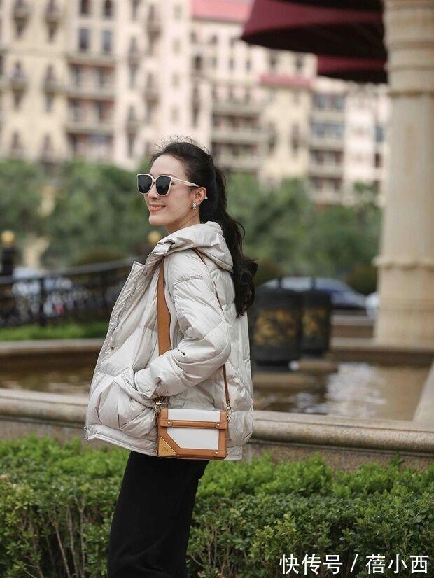 大长腿|今年冬天还是穿“羽绒服”最保暖,长款短款都时髦,帮你总结好了