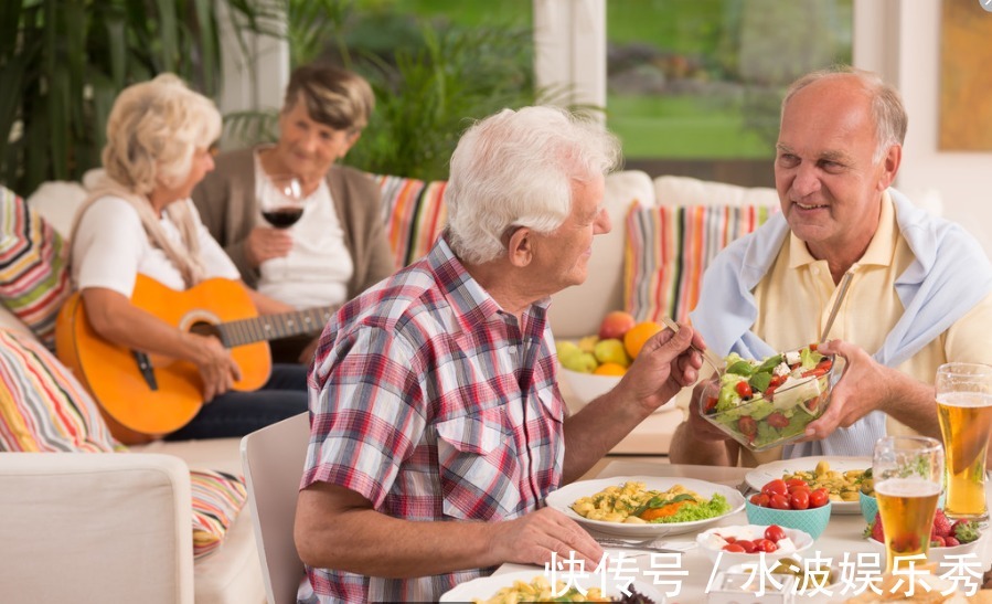 身体|50岁是寿命决定期，能做这五件事的人，说明身体还很健康，易长寿