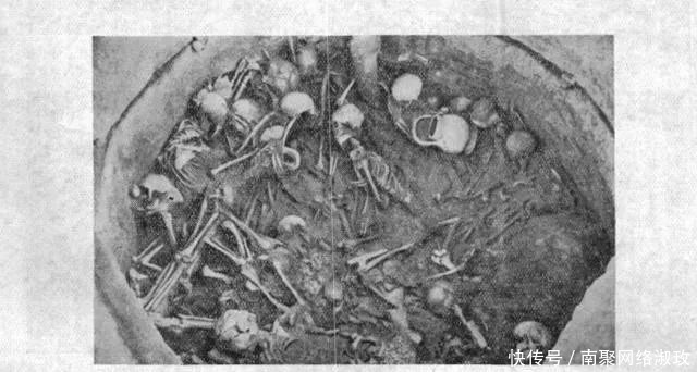 中所|甲骨文中所见的大历史：恐怖的人祭和人殉