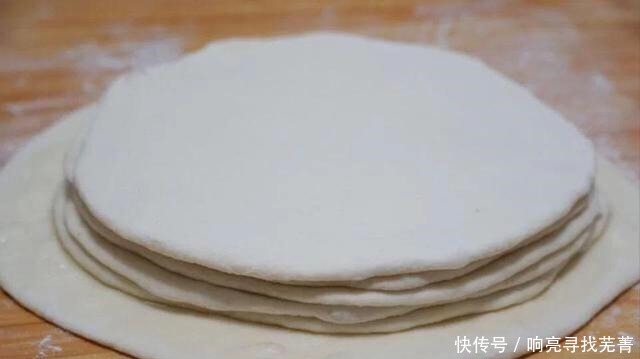 搞定|学会这个酱香饼,早餐再也不会发愁了,做法简单,轻松搞定