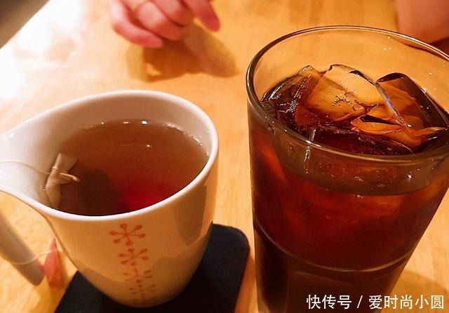 自助餐厅里，只喝这3种饮料的顾客，老板看到就慌这怕是个行家