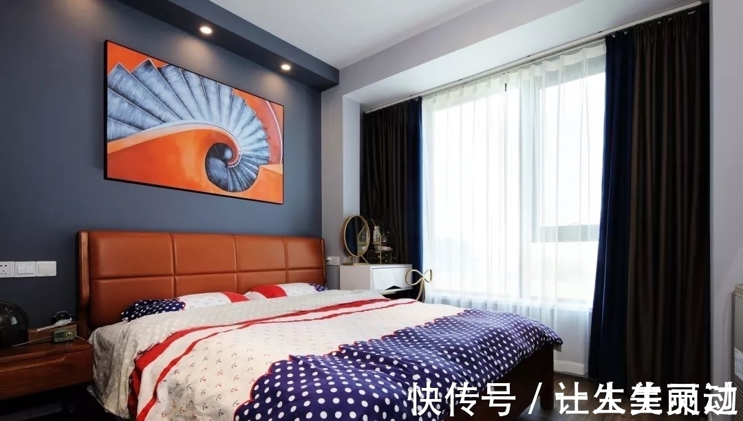 现代|68㎡现代北欧,深色系的简约空间,热情与温情的交织