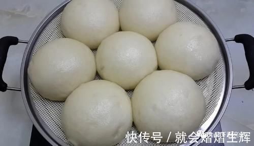 生煎馒头|蒸发面馒头,加入3克酵母,馒头掌握以上做法,吃着劲道又松软