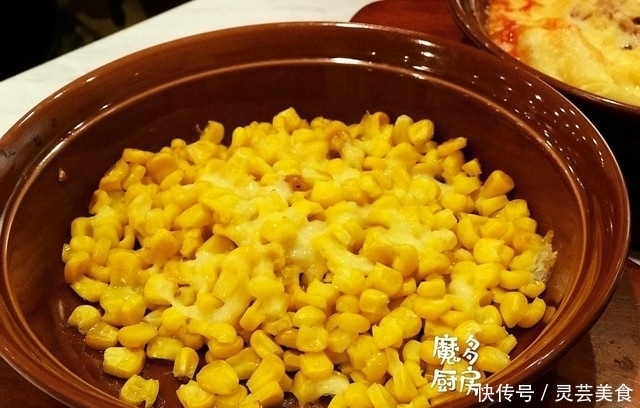 放假|假期妈妈也放假,全家出去吃西餐,131元点了9种食物,比自助划算