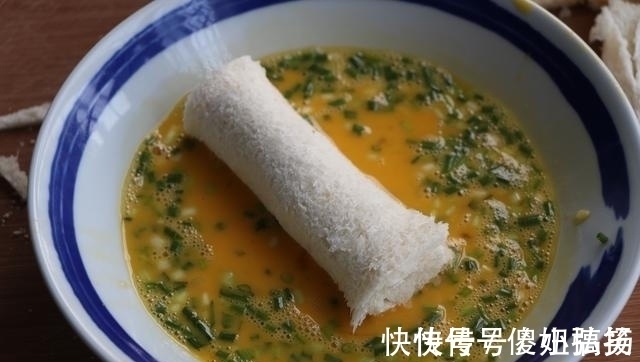 吐司片|5分钟快手早餐,营养又好吃,一卷一煎就搞定,孩子隔天就要吃!