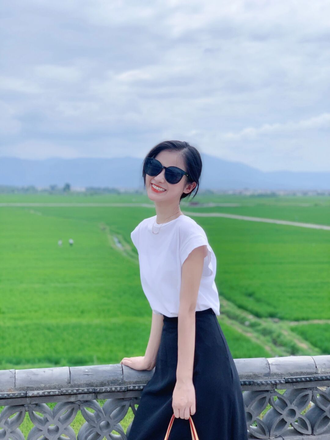 日常|穿“T恤”，懂搭配才能摆脱单调，这几种搭配方法温柔优雅又日常