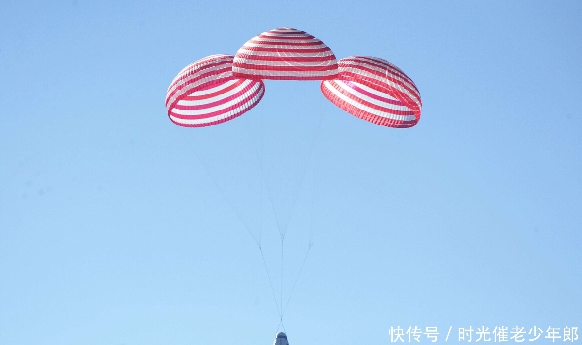 携嫦娥五号大胜之威，航天员何时登月？双重防护载人登月舱亮相