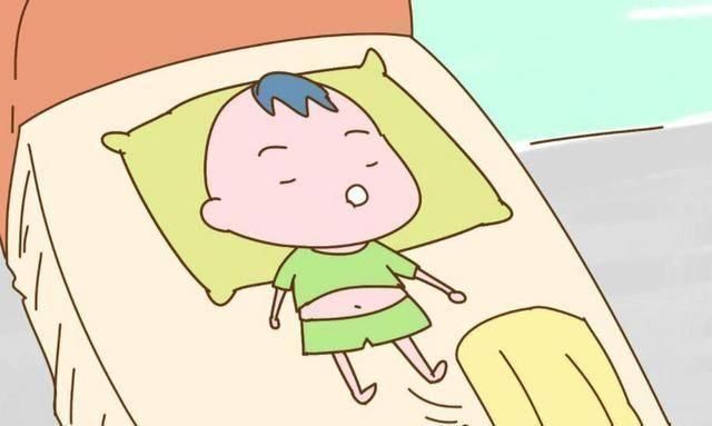 洗完澡|家长给宝宝洗澡后，不要做这3件事，可能会影响宝宝的发育