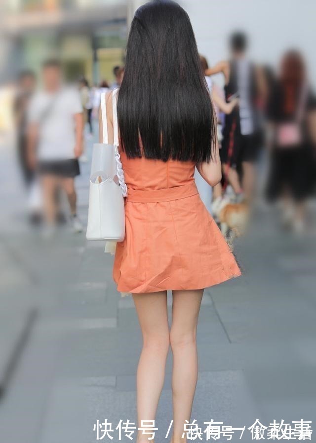 清雅 美若天仙的小姐姐,精致妆容配橙色连衣裙,气质清雅脱俗