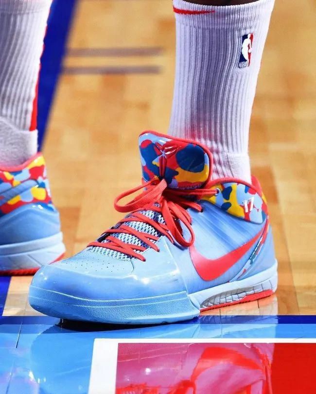 鞋王塔克晒出「白金 ZK6」！网友：真希望能市售！