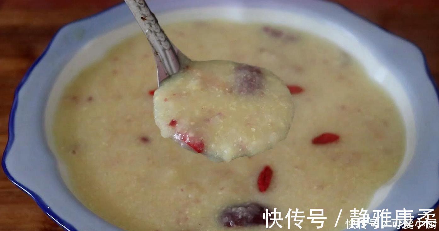 吃了30年玉米，头一次见玉米棒这做法，别扔了，老人孩子都爱吃