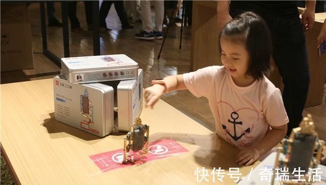 孩子|孩子动手能力差怎么锻炼孩子的动手能力,以下请参考