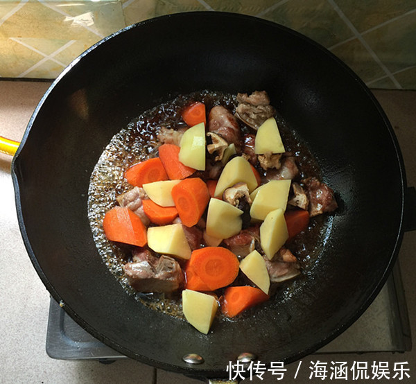 鲜香|记住这几点,煮一锅美味焖饭,鲜香美味挡不住,我家一周做3次!