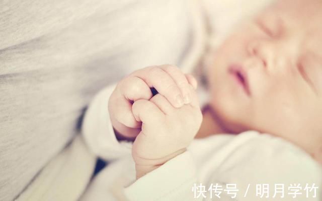 孩子|孩子睡觉时,若有这三种表现,那恭喜啦,他可是个“高智商”哦