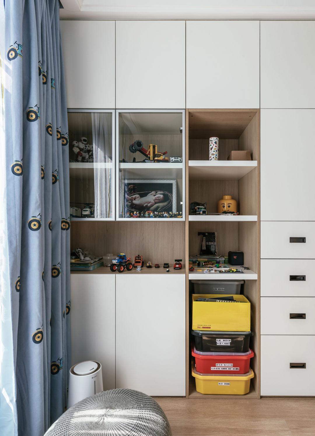 装修|新房坚持“去客厅化”,进门就被玄关吸引了,这样装修太有远见了