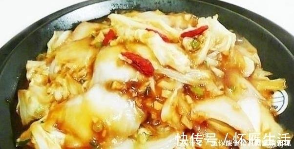 爽脆|炒白菜时，牢记“3窍门”，白菜炒好爽脆可口，和饭店的一样好吃