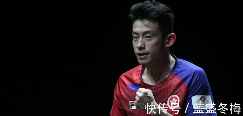 12-11|3-1!张本智和晋级四强,赢一球高呼一声,情绪振奋,爸爸鼓掌!