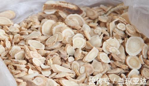 禁忌|常喝黄芪水,保肝益肺,但喝它也有禁忌,希望你能早点了解