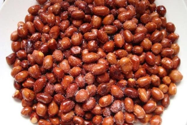 炸花生米，这3步千万不能少，否则很容易炸糊，不香不脆不好吃