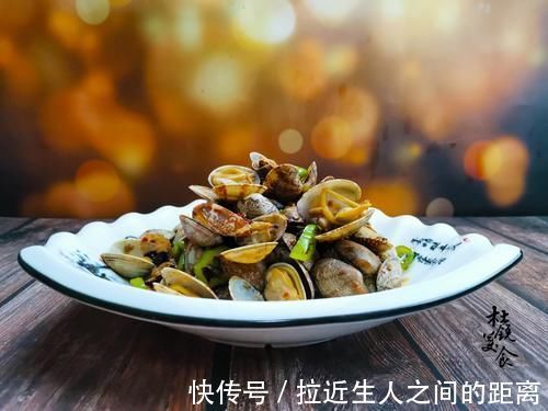 郫县豆瓣酱|麻辣花蛤,加水炒就错了,多加1小步,花蛤个个开口肉质还肥嫩