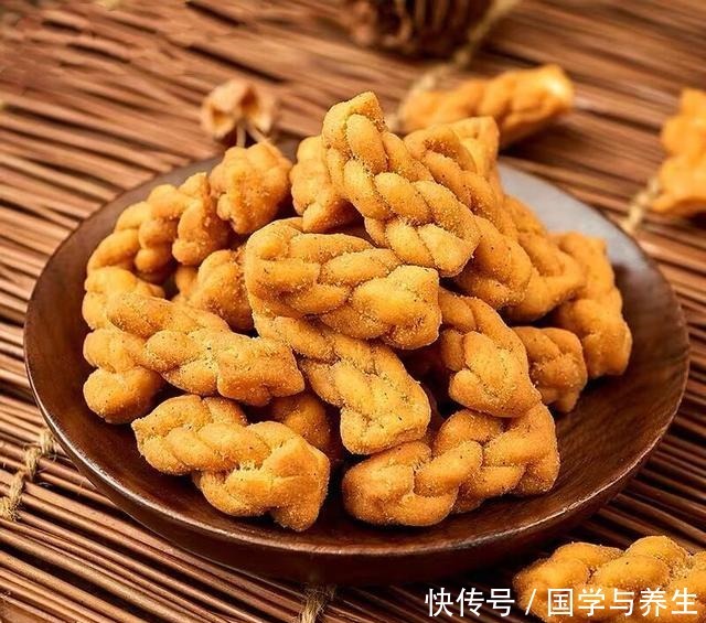 薇娅带火的5款零食,好吃不贵,见一次囤一箱,家里老少都爱吃