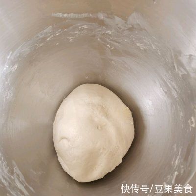 芝士|#安佳马苏里拉芝士挑战赛#水果玉米披萨