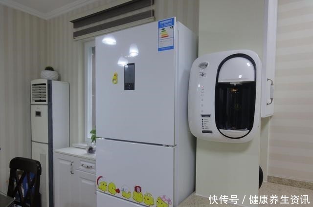 储物空间|新房完工，朋友都说玄关是亮点，我却最喜欢餐厅包厨房，谁见过！
