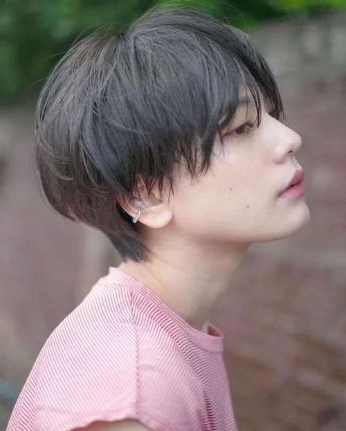 夏日热浪来袭，快给发型降降温吧！