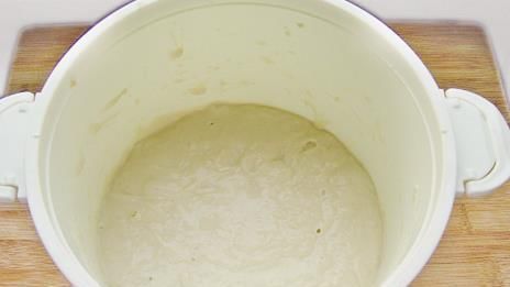 面包|终于找到面包最省力的做法了,不用揉面、不加黄油,照样松软无比