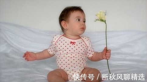 搞笑|搞笑宝宝系列:都不要打扰我,让我先眯一会,这样子太逗了