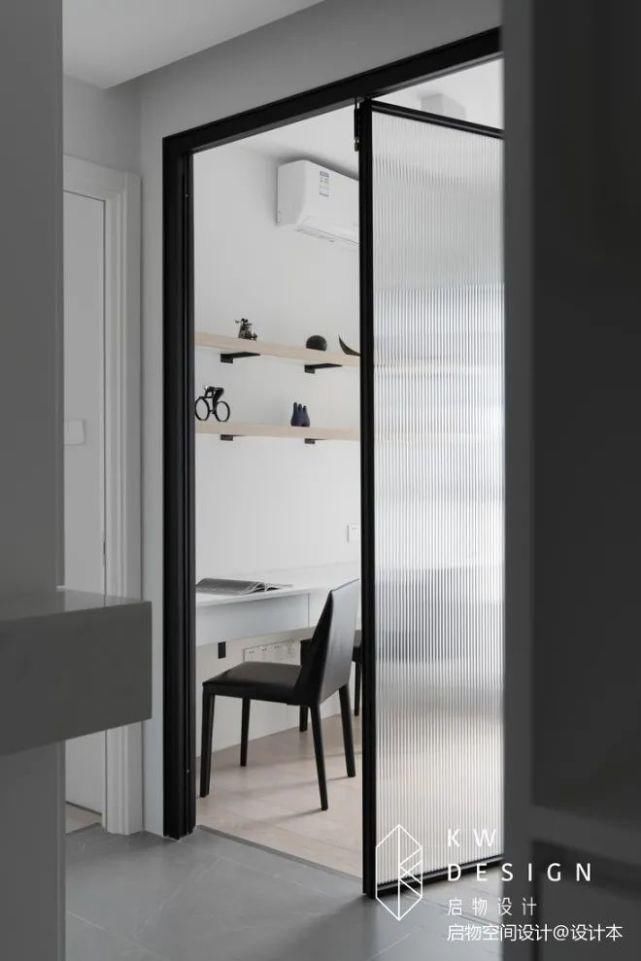 电视柜|76㎡小三居,经典黑白灰+飘窗榻榻米,从玄关美到卧室