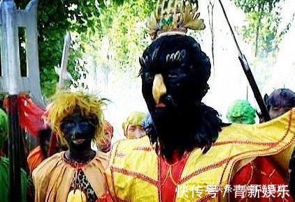 小白龙!难怪大鹏一年吃龙18万条如来却从不怪罪,看灵山化龙池里盛了啥