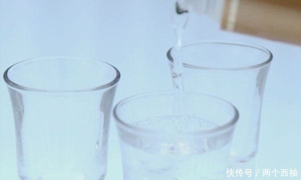 不好|肝脏不好的人,平时少吃这3种白色食物,肝脏会“感谢”你