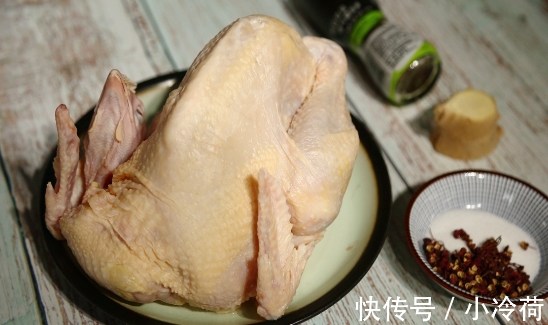 红烧酱油|跟30年老大厨学来的秘制鸡做法：外焦里嫩，筷子一扒就脱骨！