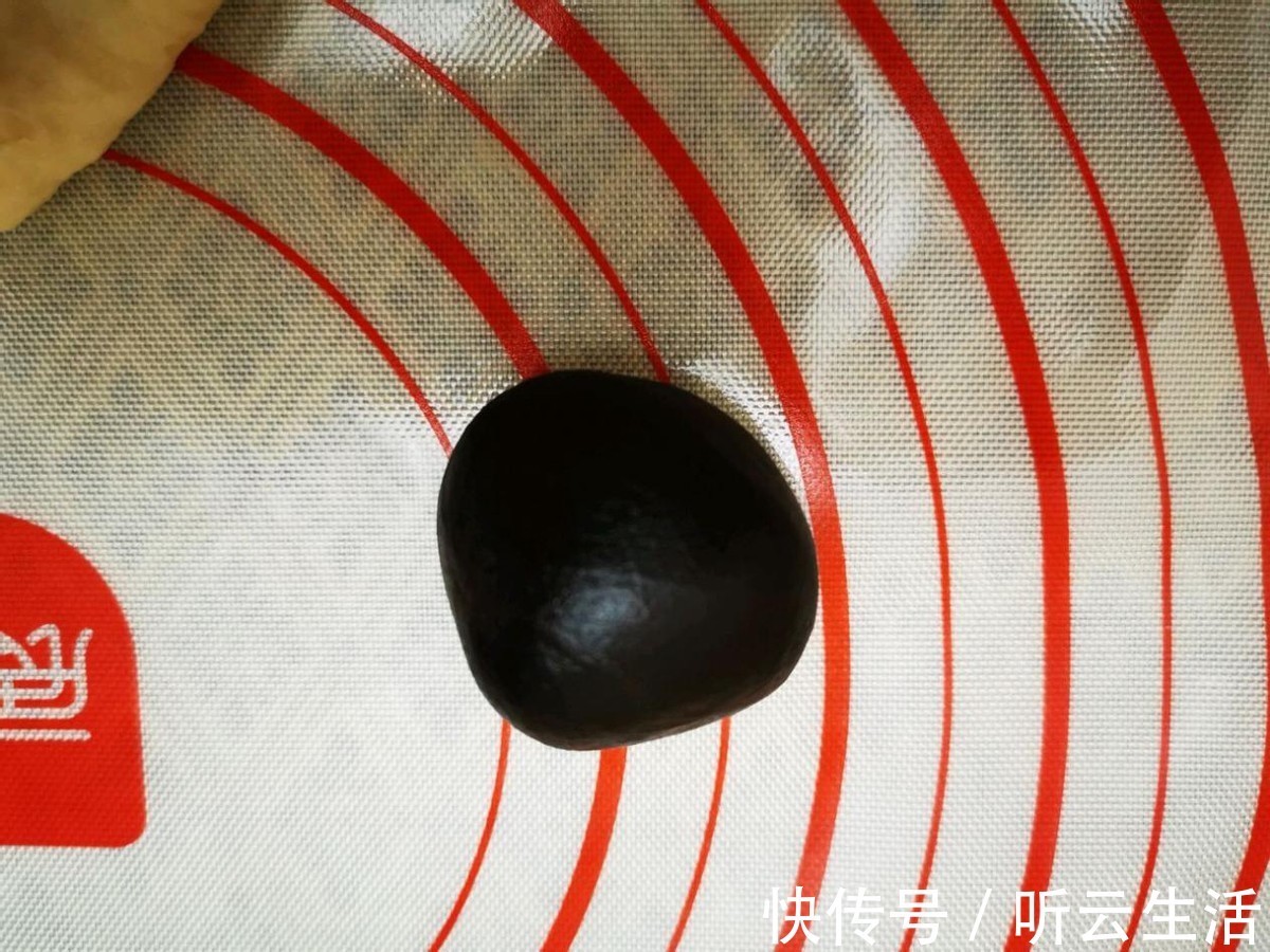 绵白糖|学会做豆沙圈圈面包,再也不用去蛋糕店买了,甜腻浓香真好吃