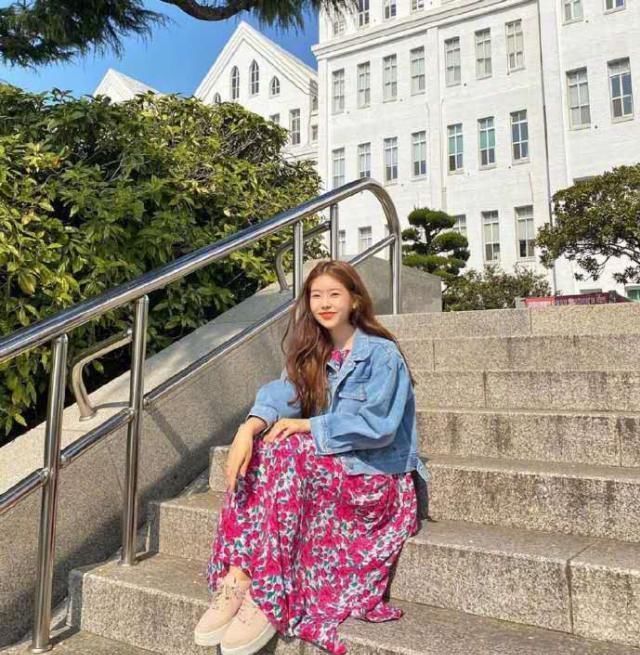 清新甜美的韩系穿搭范本，自带电视剧女主光环，赶紧get起来