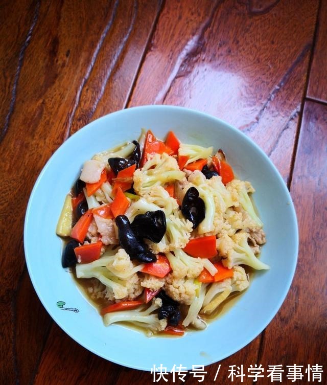 “養(yǎng)肝第一菜”竟是它!春季常吃,養(yǎng)肝護肝補氣血,清爽有氣色